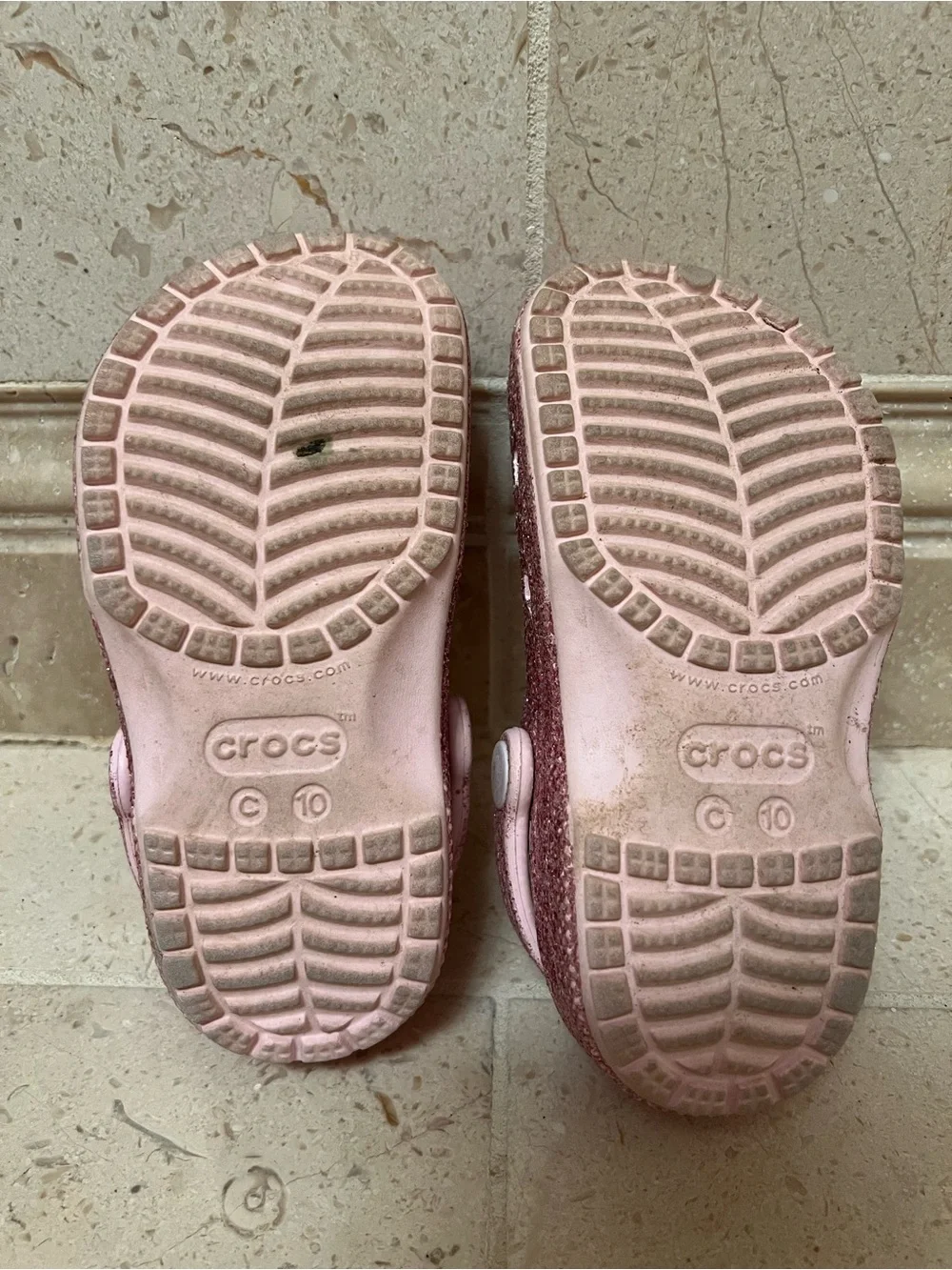 CROCS limited signs